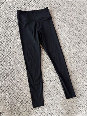 Like new! Maurices Black High-Waist Leggings — S